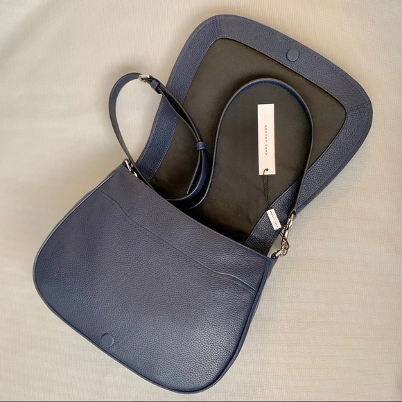Marc Jacobs Empire City Navy Leather Crossbody Bag - Picture 3 of 8